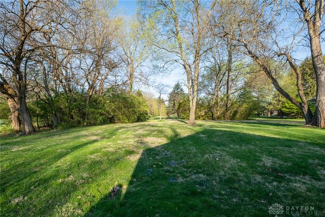 276 S Fairfield Road, Beavercreek Twp, OH 45305