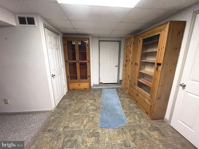 1 PINEWOOD CIRCLE, Hazleton, PA 18202