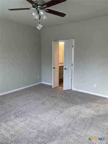 10231 Six Shooter Lane, Temple, TX 76502