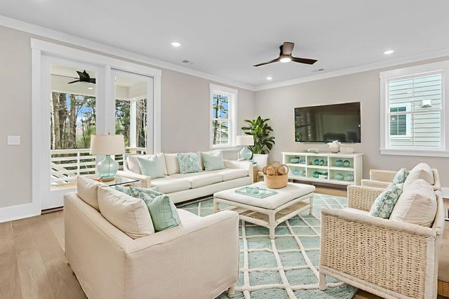 1919 Chestnut Oak Lane, Charleston, SC 29414