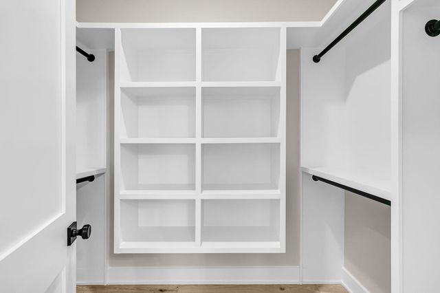 1919 Chestnut Oak Lane, Charleston, SC 29414