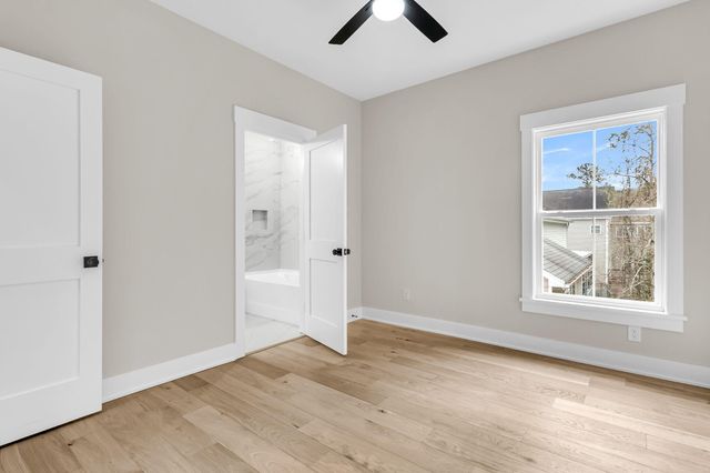 1919 Chestnut Oak Lane, Charleston, SC 29414