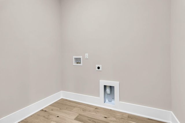 1919 Chestnut Oak Lane, Charleston, SC 29414