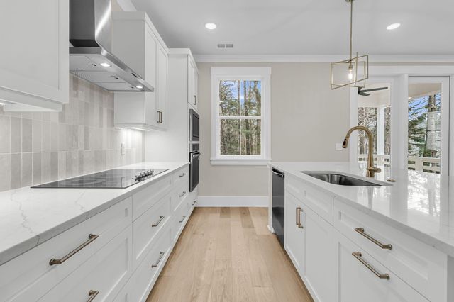 1919 Chestnut Oak Lane, Charleston, SC 29414