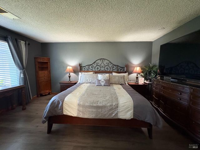 148 Daffodil Cir, Vallejo, CA 94591