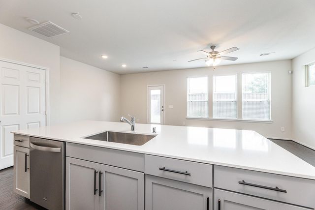 3418 Avondale View Drive, Houston, TX 77025