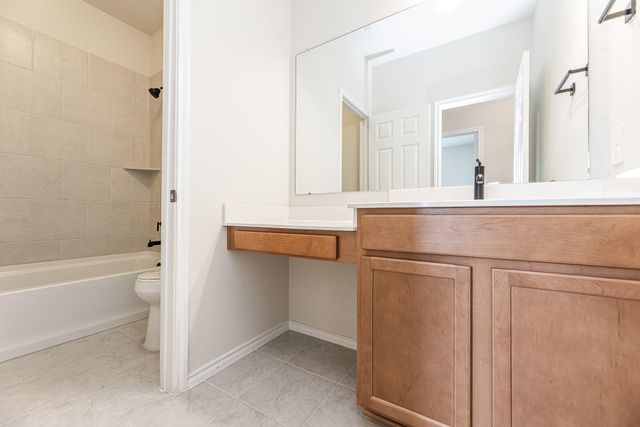 3418 Avondale View Drive, Houston, TX 77025