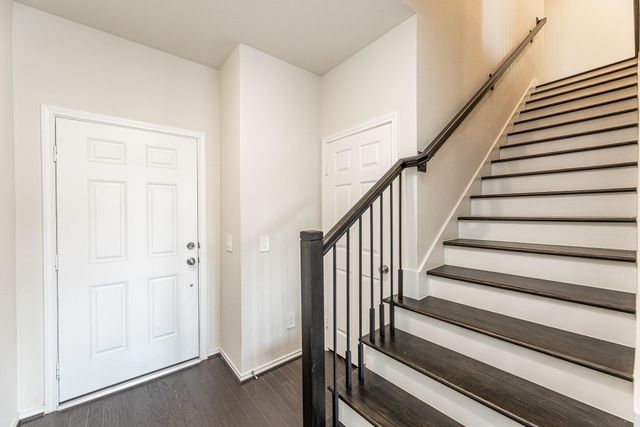 3418 Avondale View Drive, Houston, TX 77025