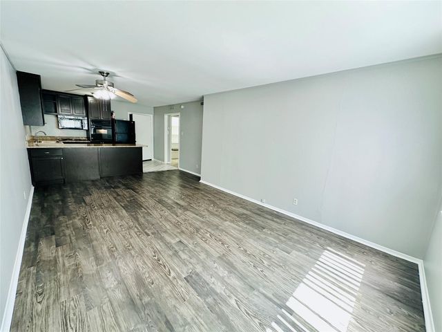 601 W 11th ST 226, Austin, TX 78701