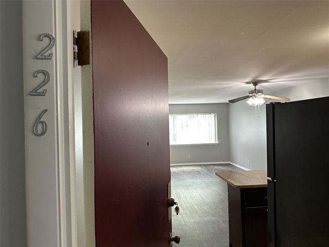 601 W 11th ST 226, Austin, TX 78701