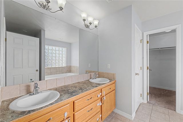 585 Lynn Drive, Pea Ridge, AR 72751