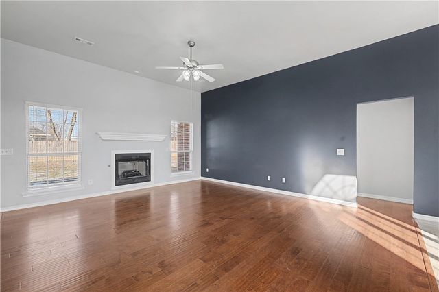 585 Lynn Drive, Pea Ridge, AR 72751