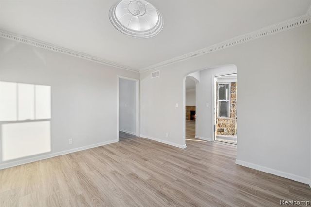 21211 Southfield Road, Southfield, MI 48075