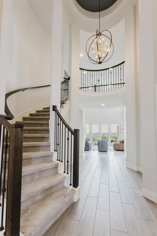 17512 Hattie TRCE, Austin, TX 78738