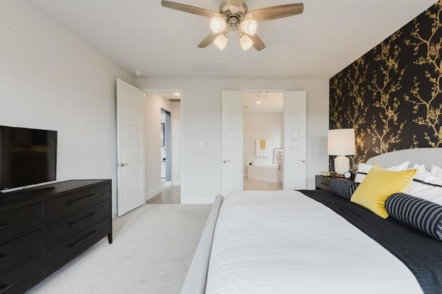 17512 Hattie TRCE, Austin, TX 78738