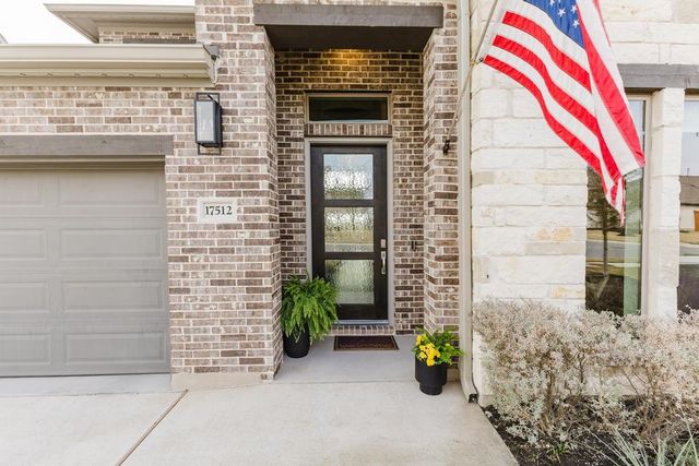 17512 Hattie TRCE, Austin, TX 78738