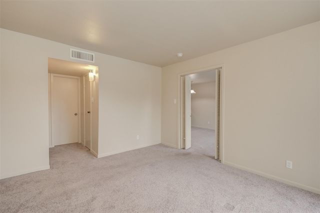 3045 Walnut Bend Lane 25, Houston, TX 77042