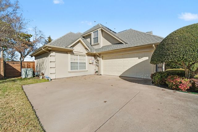 605 Ten Mile Drive, Desoto, TX 75115