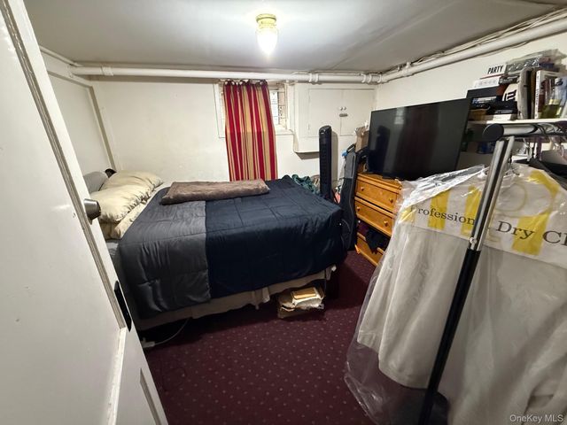 11715 200th Street, Saint Albans, NY 11412