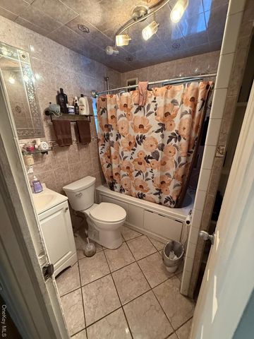 11715 200th Street, Saint Albans, NY 11412