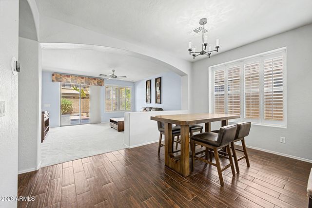 8352 W VOGEL Avenue, Peoria, AZ 85345