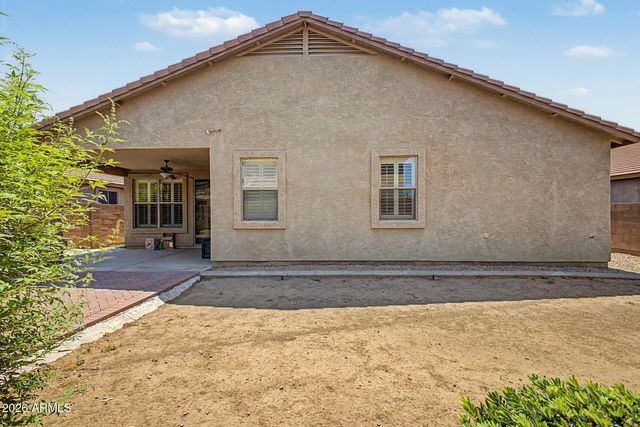 8352 W VOGEL Avenue, Peoria, AZ 85345
