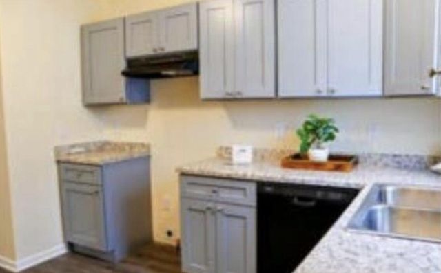 3348 N Vel R Phillips AVENUE, Milwaukee, WI 53212