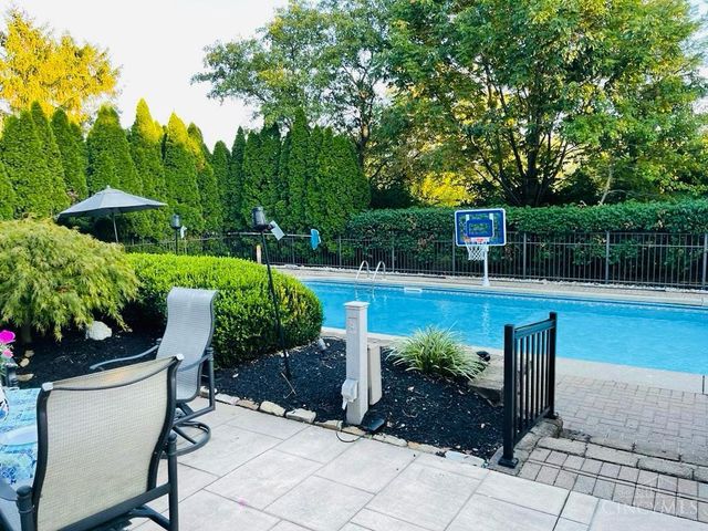 6715 Willow Lane, Mason, OH 45040