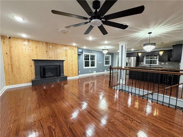 539 WESTVALE Road, Kansas City, KS 66102