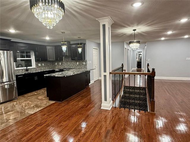 539 WESTVALE Road, Kansas City, KS 66102