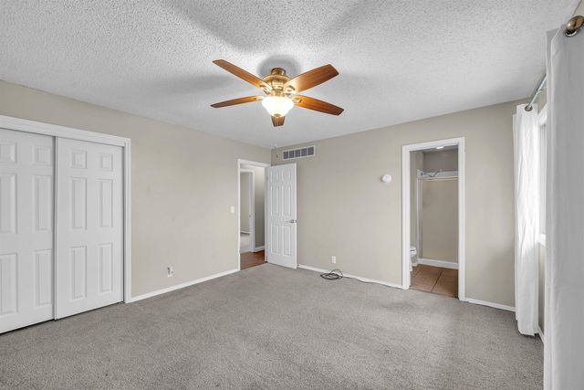 1613 E Brendonwood Rd, Derby, KS 67037