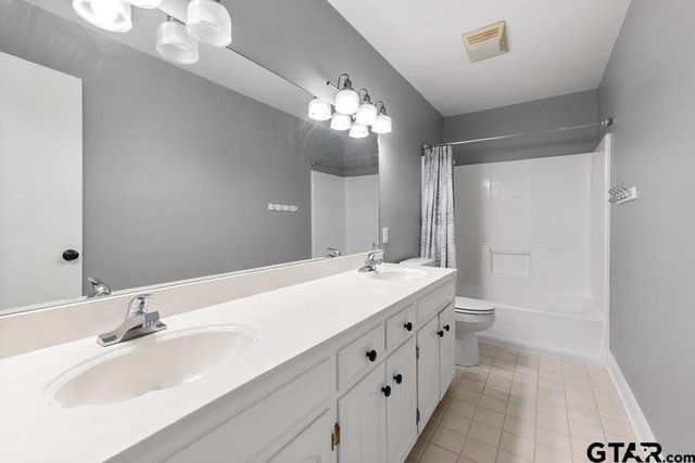 1102 Lilly Lane, Bullard, TX 75757