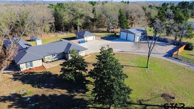 1102 Lilly Lane, Bullard, TX 75757