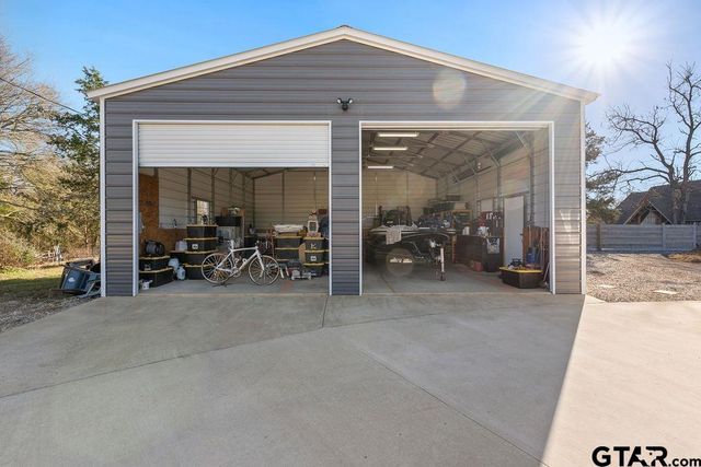 1102 Lilly Lane, Bullard, TX 75757