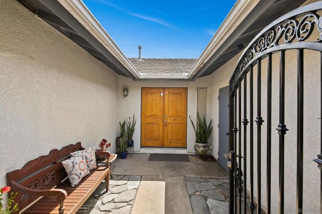 338 Spruce St, Chula Vista, CA 91911