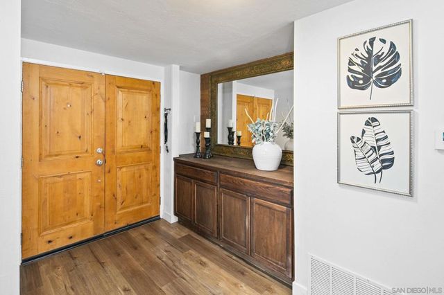 338 Spruce St, Chula Vista, CA 91911