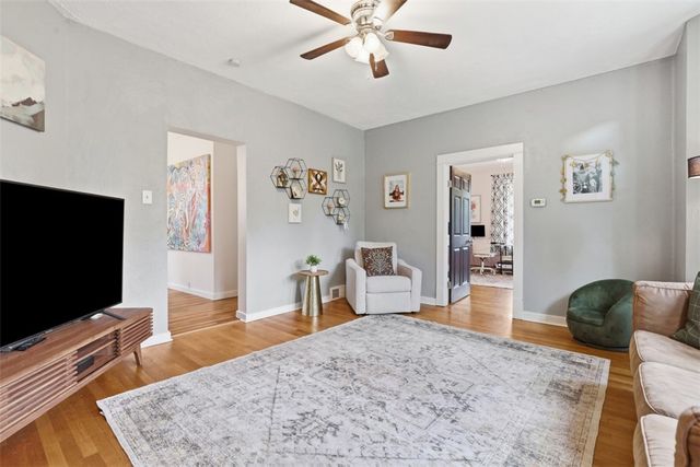 610 State St, Baden, PA 15005