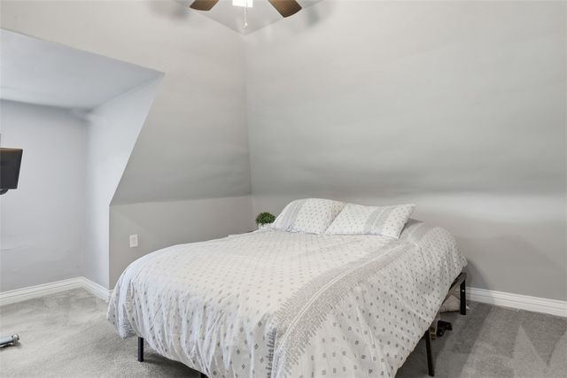 610 State St, Baden, PA 15005