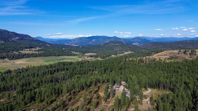 2231 Blue Creek Locke Rd, Addy, WA 99101 property photo