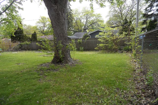 450 Michigan Avenue, Aurora, IL 60506