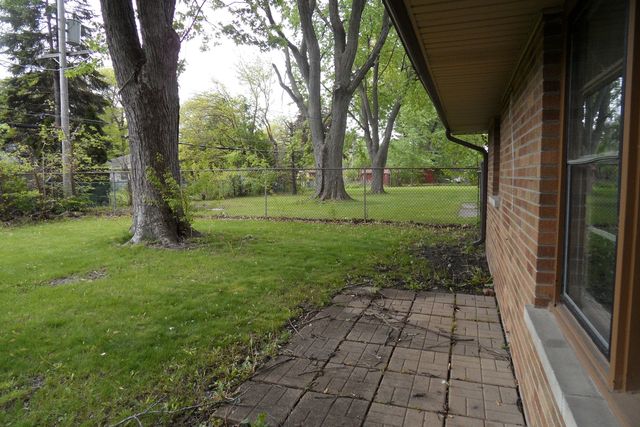 450 Michigan Avenue, Aurora, IL 60506