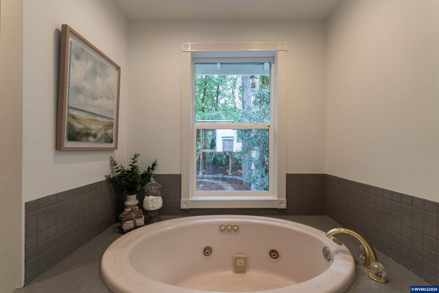 4380 NW Canary Pl, Corvallis, OR 97330