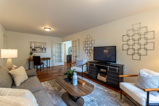 4380 NW Canary Pl, Corvallis, OR 97330