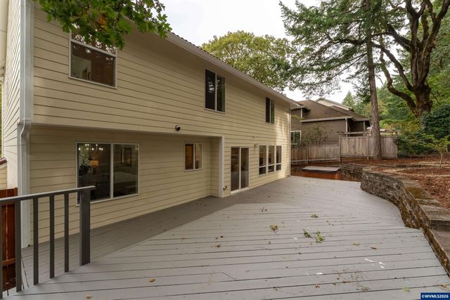 4380 NW Canary Pl, Corvallis, OR 97330