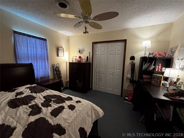 102 S Walnut, Hartshorne, OK 74547