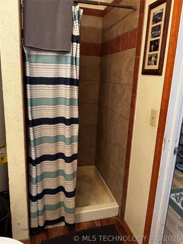 102 S Walnut, Hartshorne, OK 74547