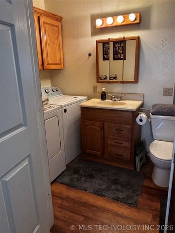 102 S Walnut, Hartshorne, OK 74547