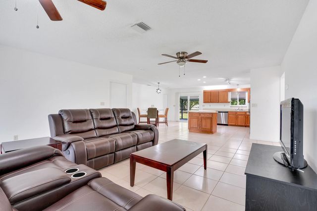 16245 E Burns Drive, Loxahatchee, FL 33470
