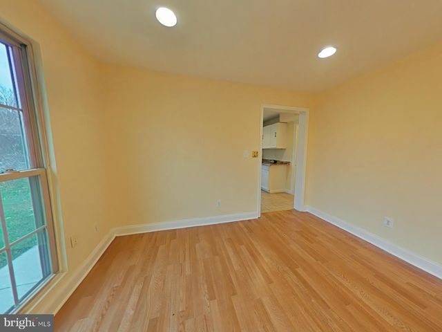 8611 WESTPHALIA RD, Upper Marlboro, MD 20774