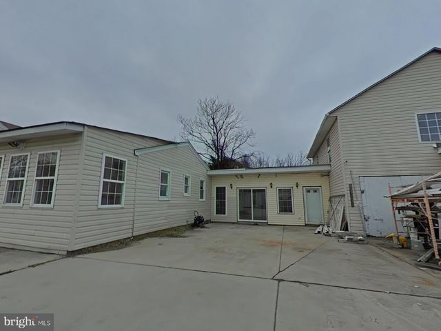 8611 WESTPHALIA RD, Upper Marlboro, MD 20774